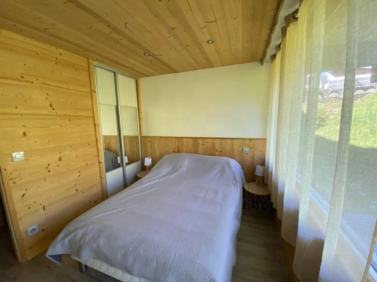 Charmant Appart 4 Pers. Avec Chambre Indep., Terrasse, Wi-Fi, Parking, Skis, Proche Crest-Voland - Fr-1-733-110